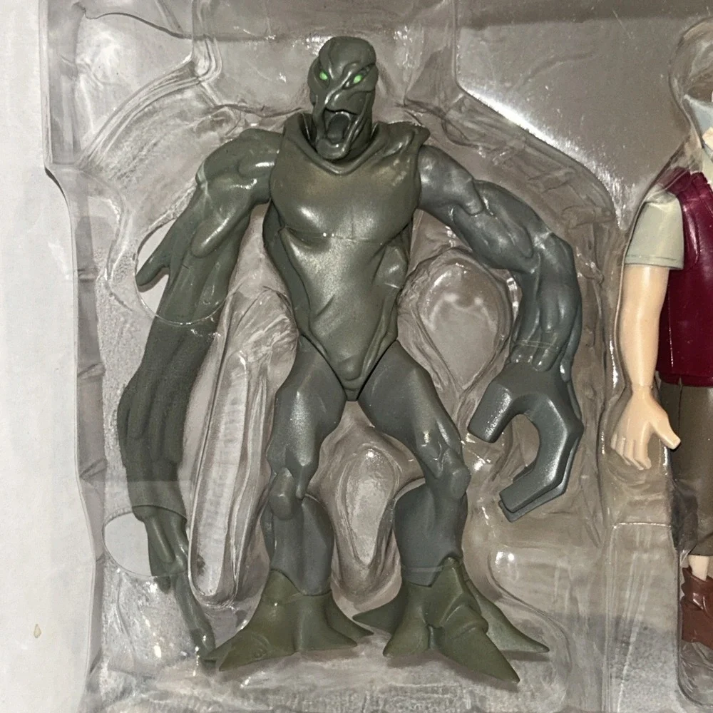 The Batman Triple Pack Action Figures EXP Ventriloquist Scarface Clayface DC A2